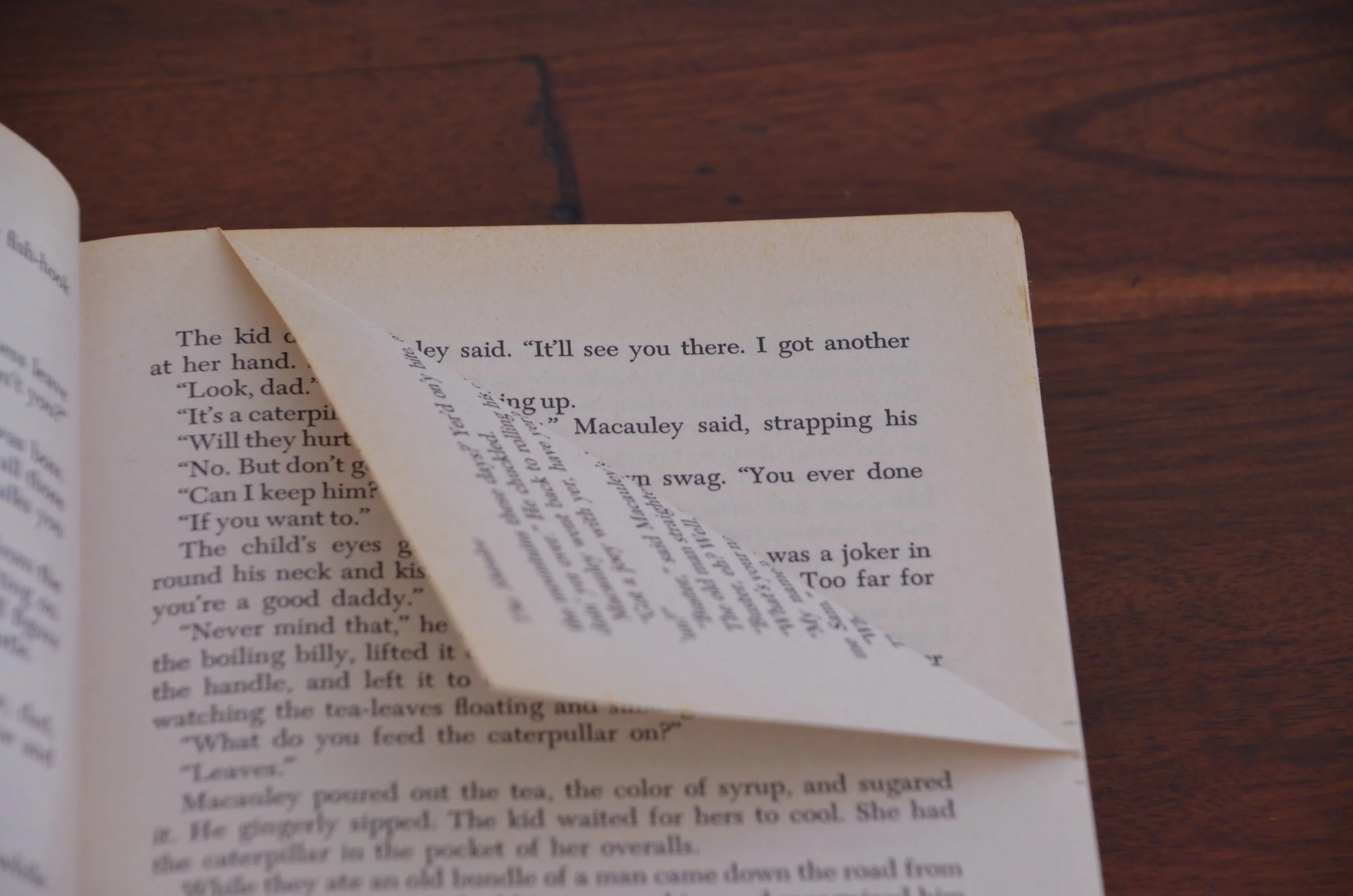 Marking fold positions on book pages using the template